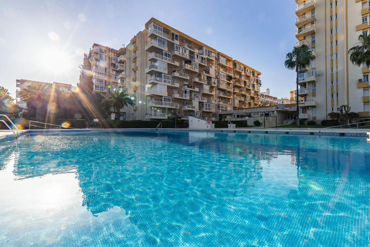 Sun Coast Benalmádena -- Superb studio with 4 pools, gardens&breakfast Exterior foto