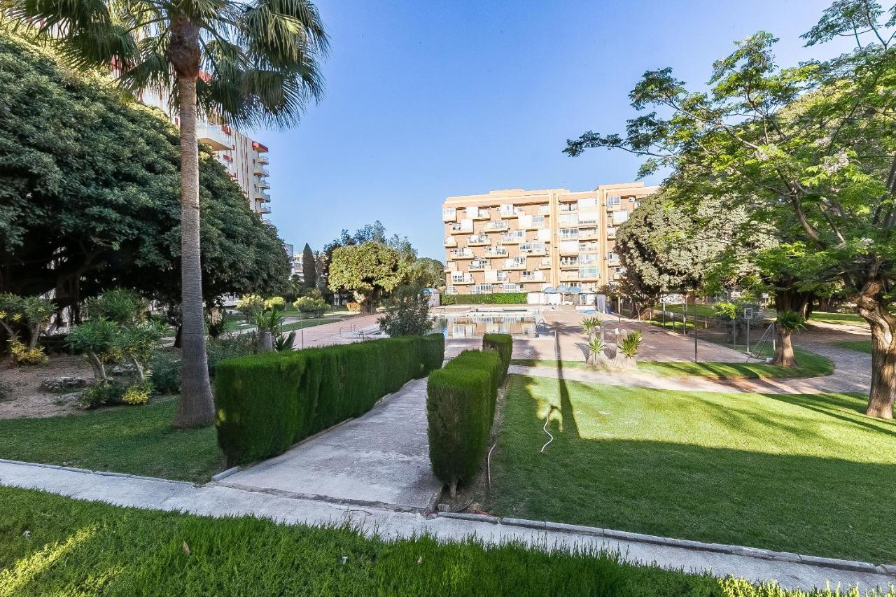 Sun Coast Benalmádena -- Superb studio with 4 pools, gardens&breakfast Exterior foto