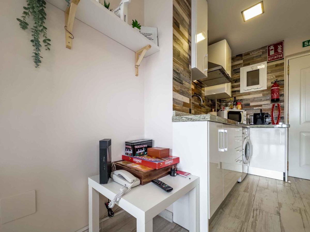 Sun Coast Benalmádena -- Superb studio with 4 pools, gardens&breakfast Exterior foto